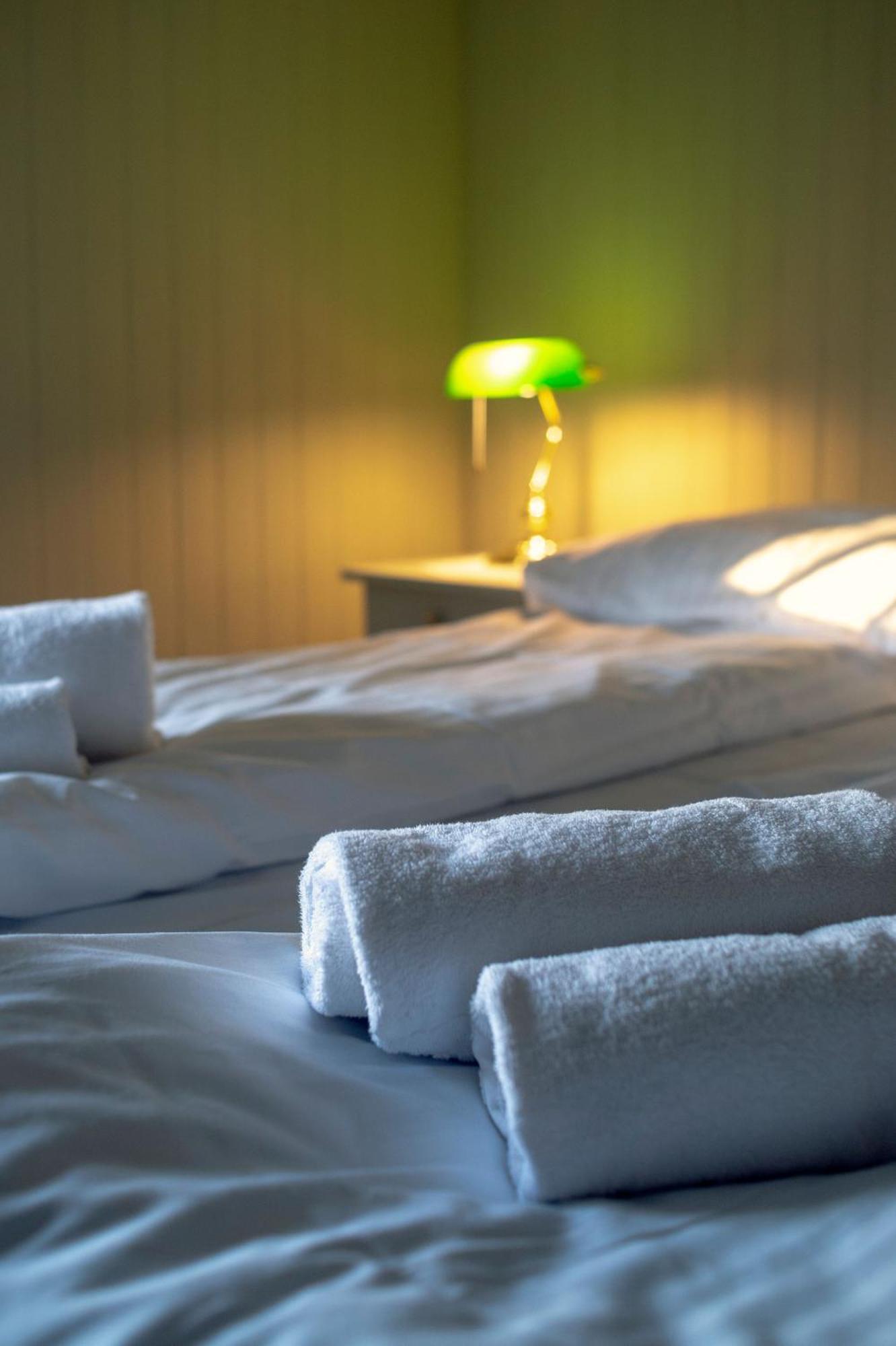 Klostergarden Bed & Breakfast Tautra Ngoại thất bức ảnh